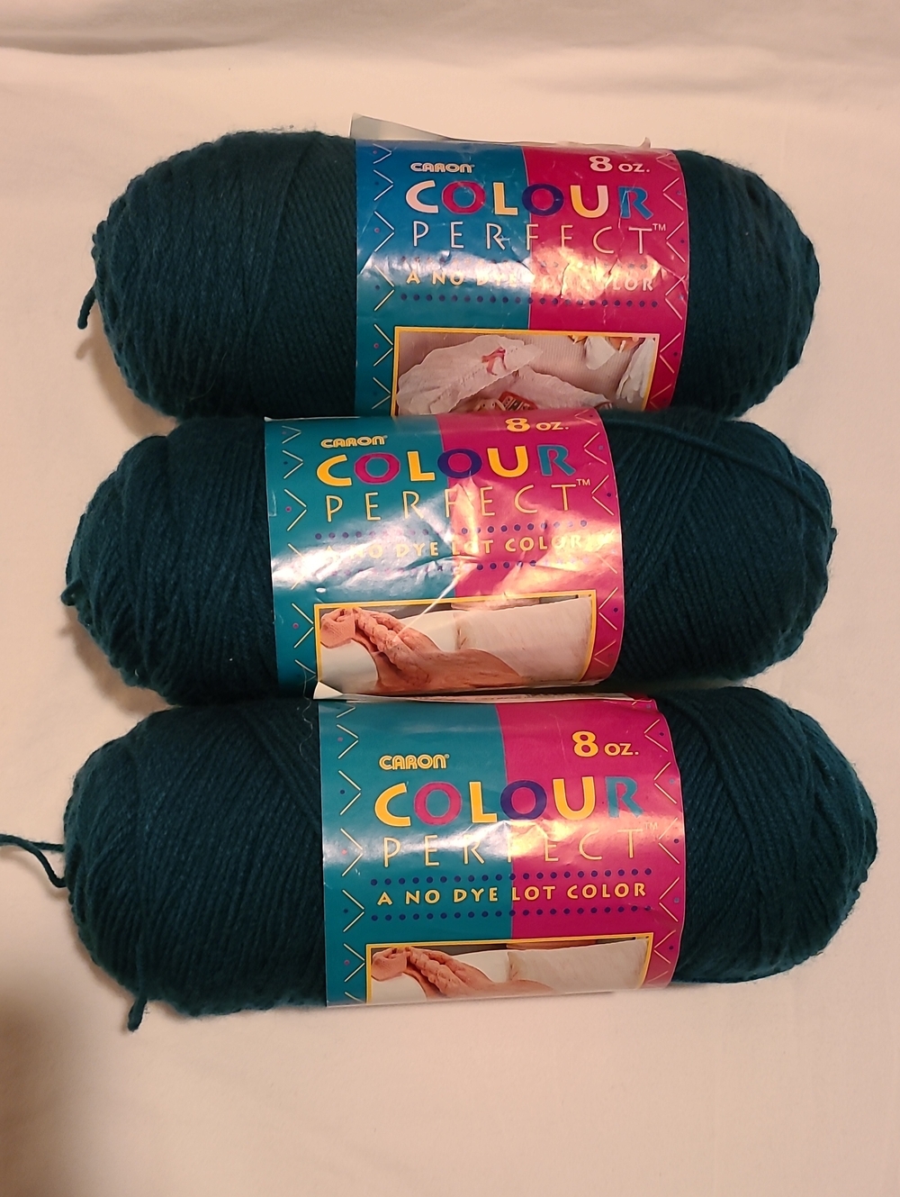 Yarn 3 Skeins Teal Caron Colour Perfect No Dye Lot Color 100% Acrylic Worsted